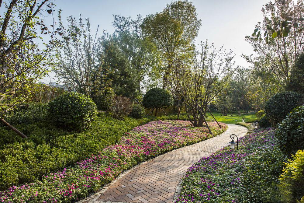 ���^����